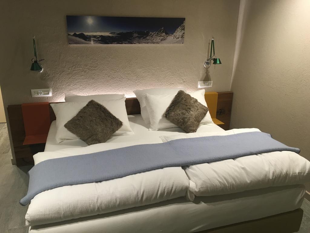 4478 Mountain Lodge Valtournenche Rom bilde