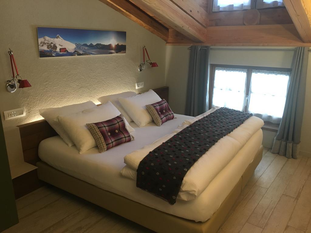 4478 Mountain Lodge Valtournenche Rom bilde